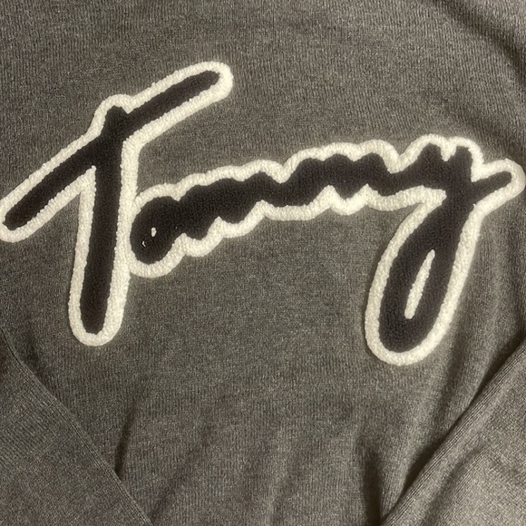 Mens Tommy Hilfiger crew neck sweatshirt - Picture 2 of 3